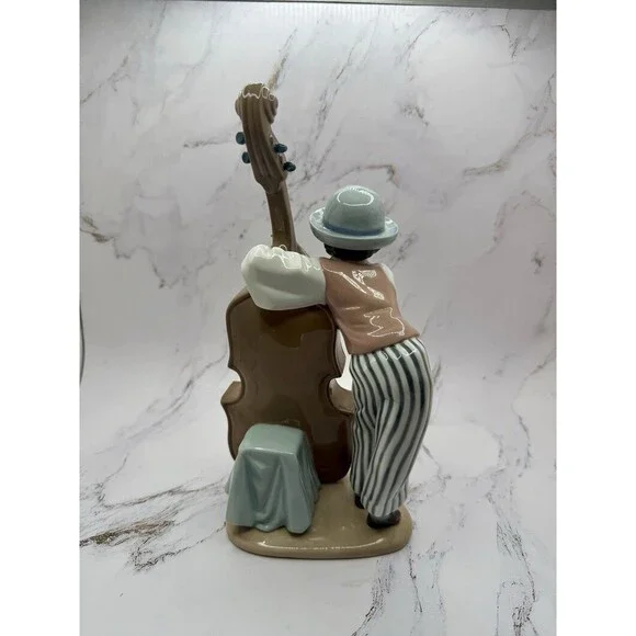 SOLD**Lladro Black Legacy Jazz Bass Band Boy Musician #5834, 10" Tall, Excellent - Picture 3 of 10